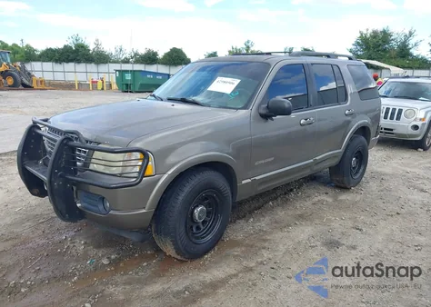 2002 Ford Explorer Limited из США, поврежденный, VIN 1FMZU75E02ZC13078